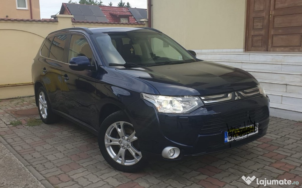 Mitsubishi outlander 2,3d instyle varianta full !!