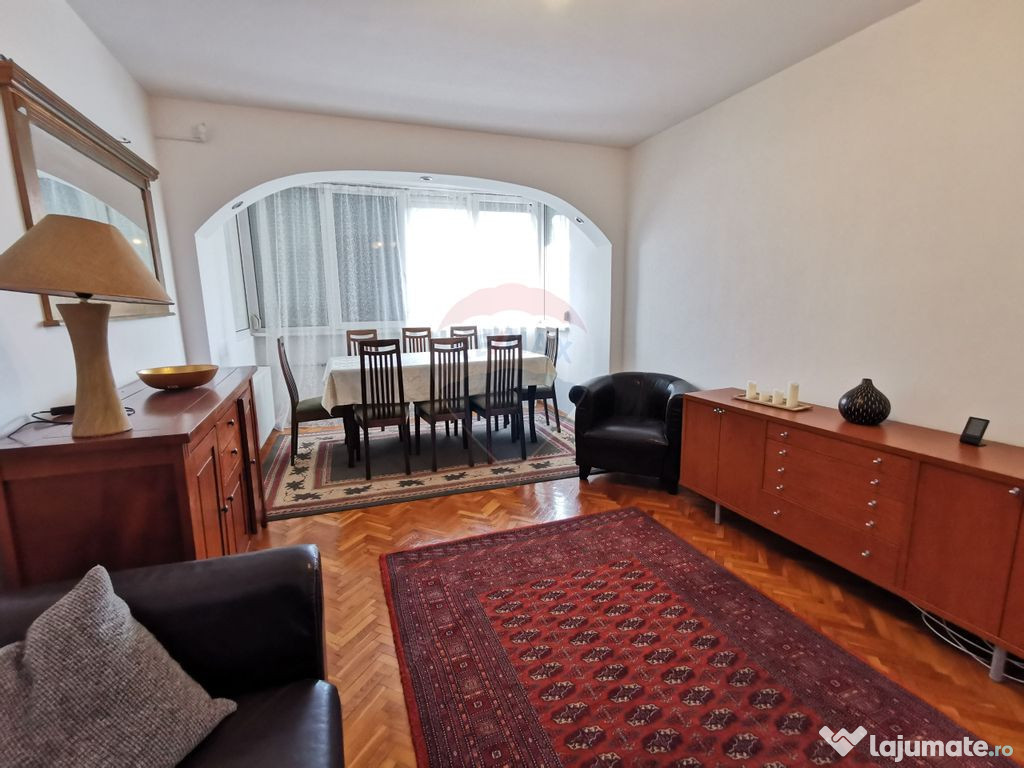 Apartament cu 4 camere de închiriat în zona Decebal