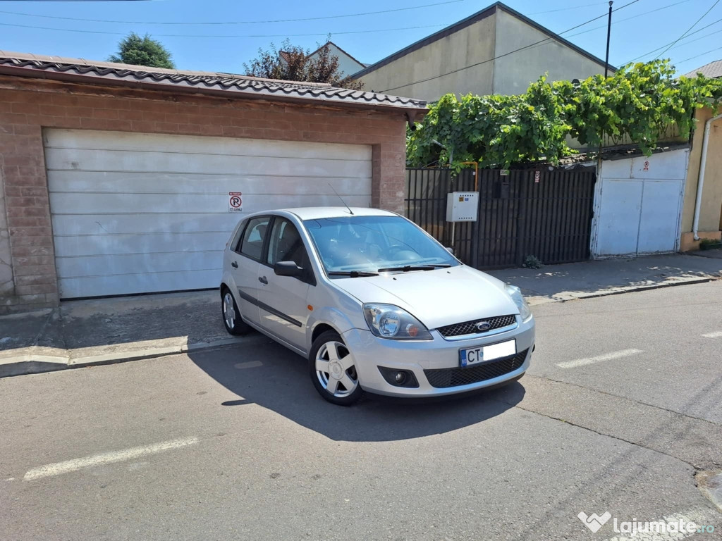FORD FIESTA ! 2009 ! NAVIGAȚIE ! 99.000 KM ! UNIC PROPRIETAR
