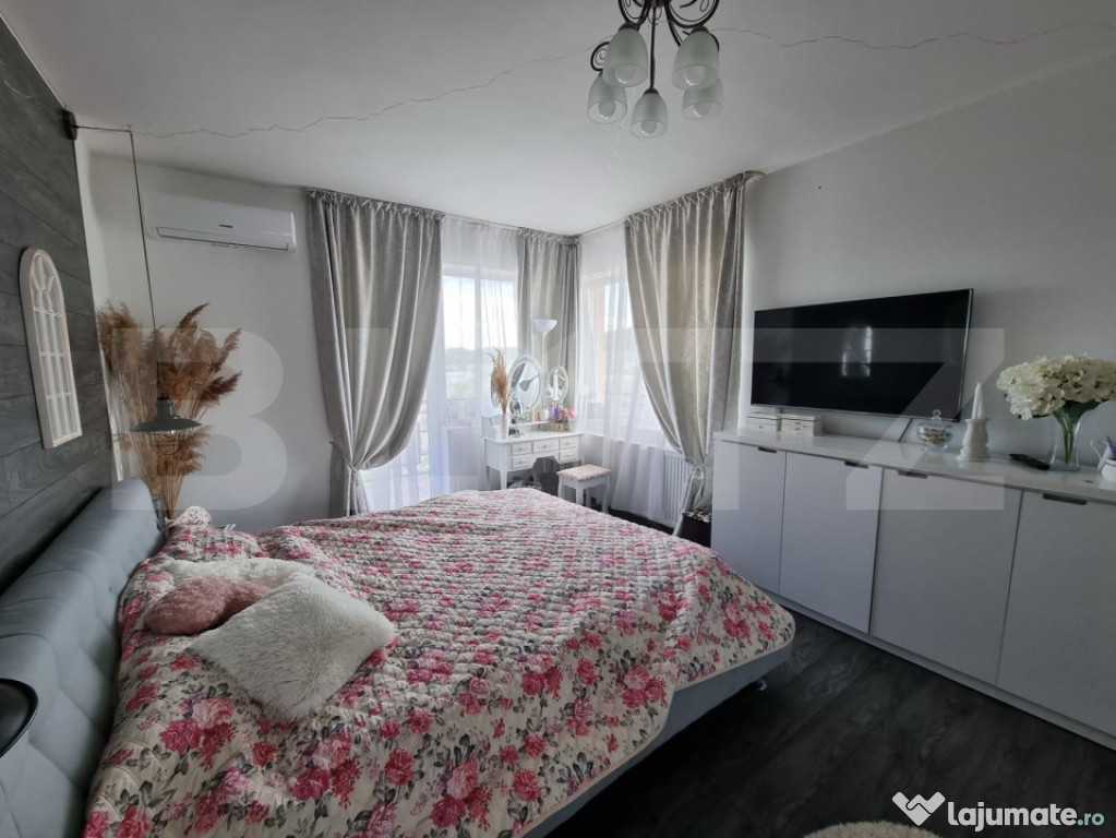 Apartament 2 camere, 54 mp la etaj intermediar - balcon - Pa