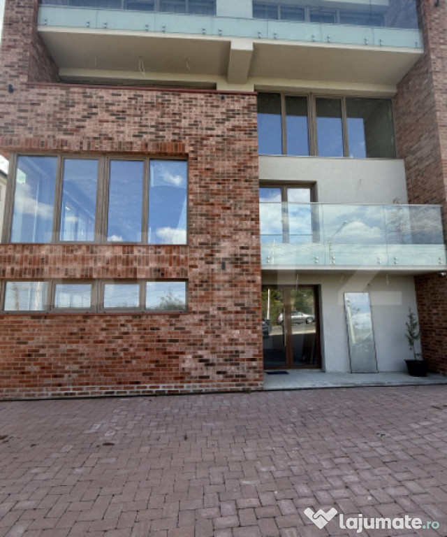 Spatiu pe 3 nivele pentru clinica stoma ,activitati medicale