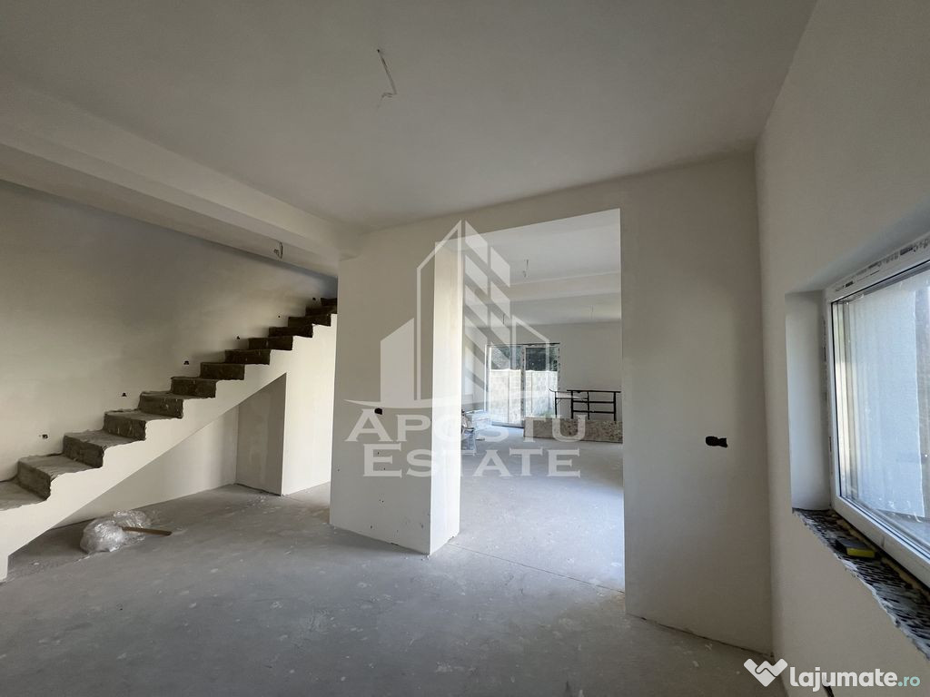 Duplex in zona Lipovei