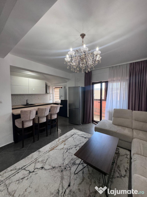 Apartament modern , bloc nou, 3 dormitoare, Radauti