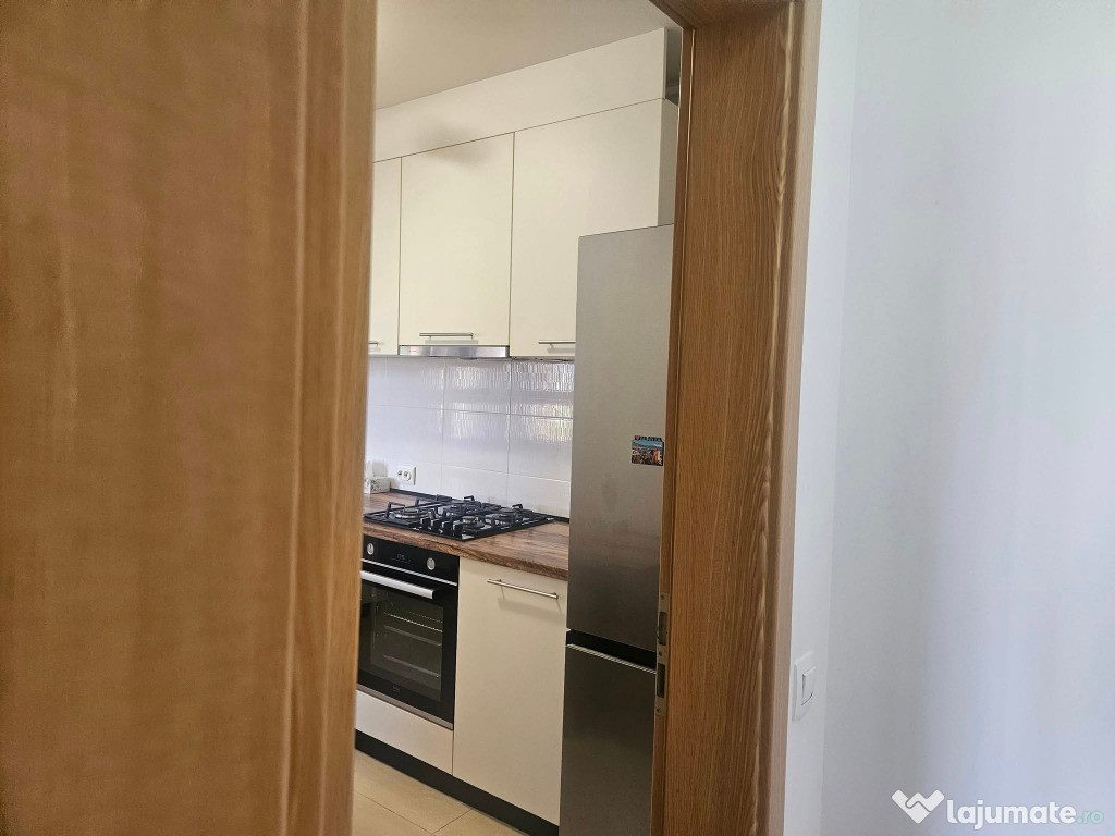 Apartament modern cu 3 camere TRACTORUL