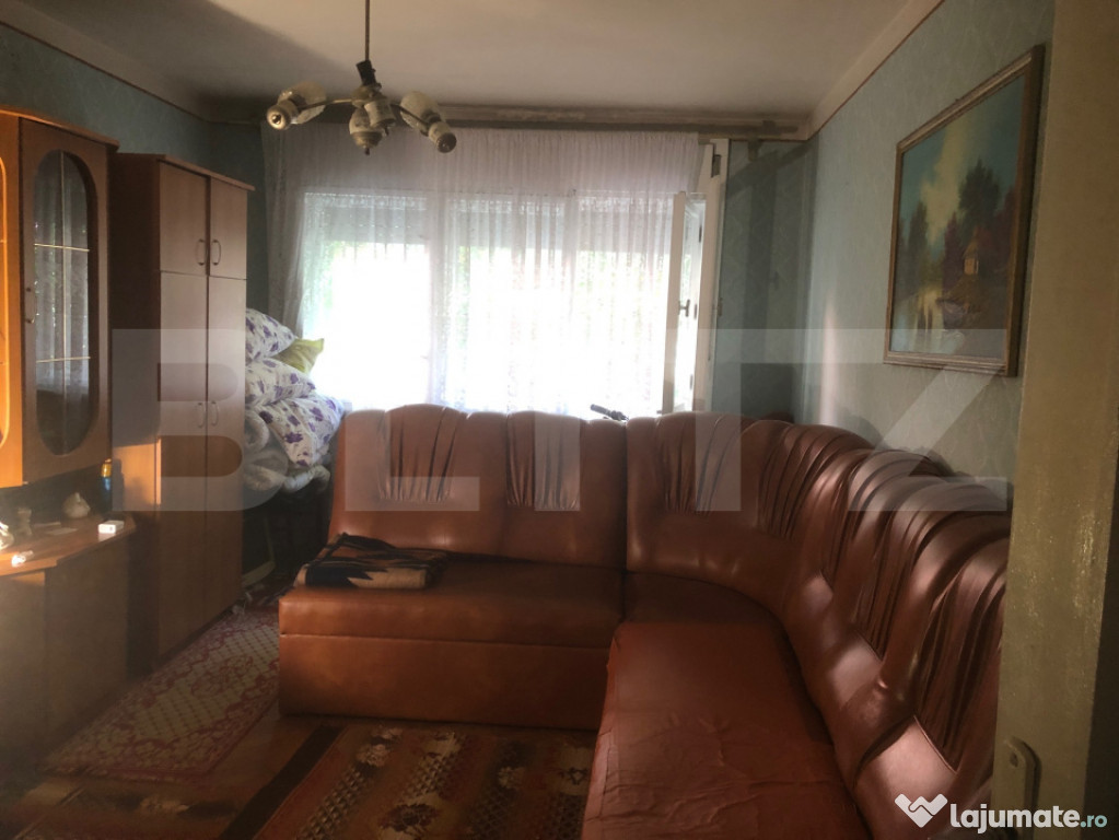 Apartament de vanzare 61 mp , żona M15