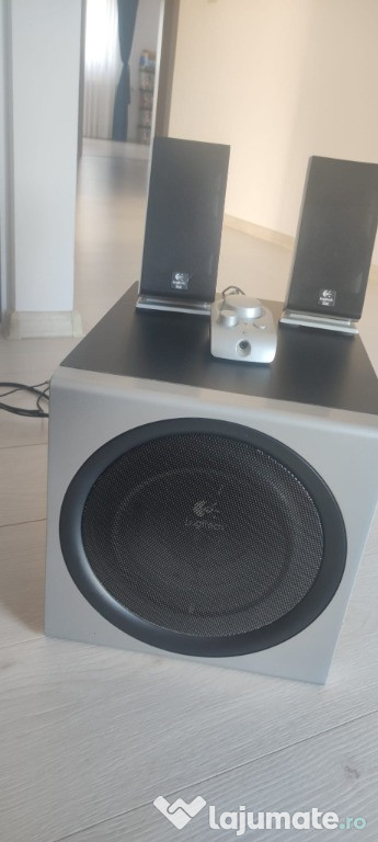 Vand sistem 2.1 Logitech Z2300, 200W RMS