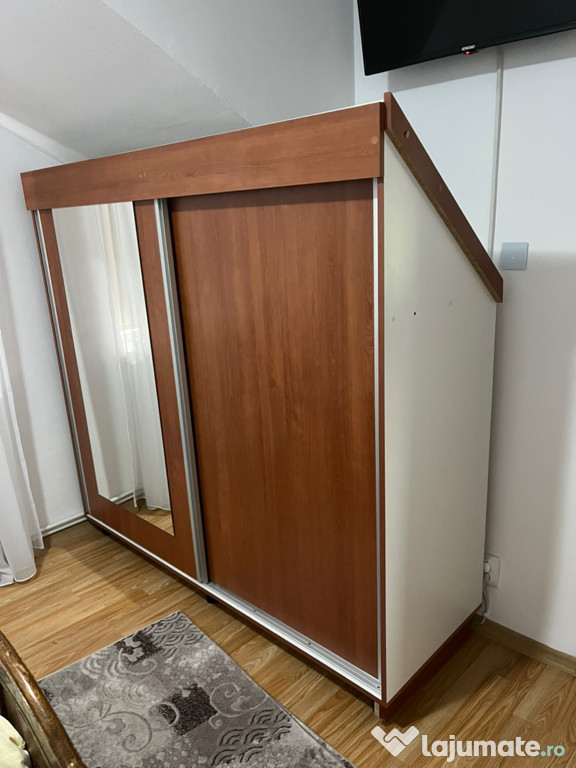Dulap/dressing ideal pt mansarda