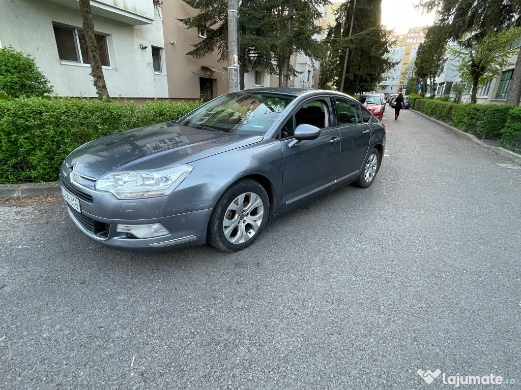 Vând sau schimb Citroen c5
