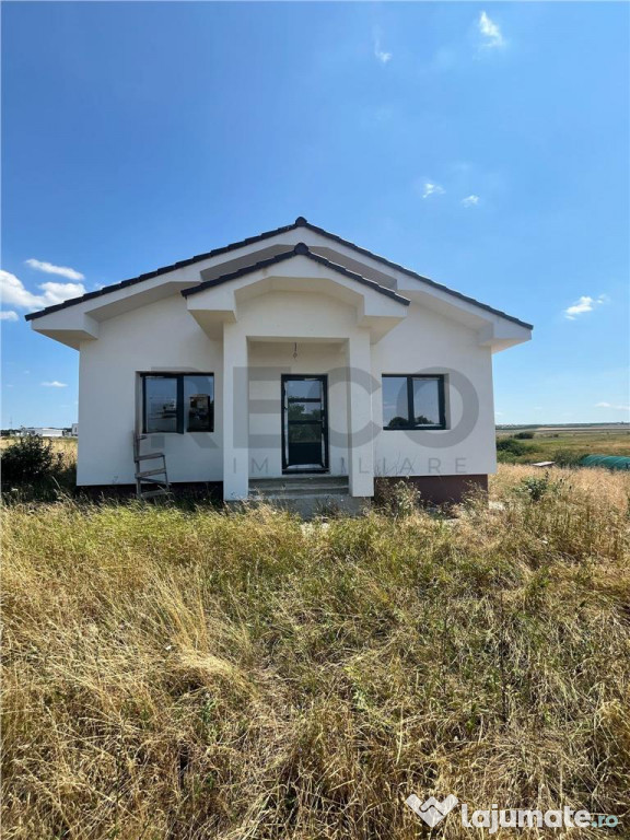RECO Casa la gri plan parter in Sanmartin
