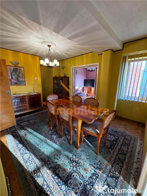 APARTAMENT 4 CAMERE | ETAJUL 2 | ZONA CENTRALA| ORADEA