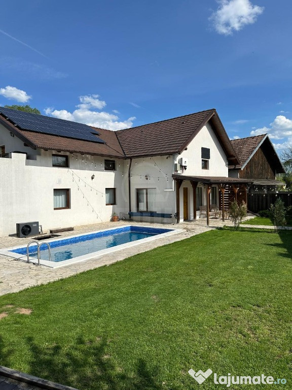 Cabana la Cheie, 21 locuri, Piscină & Jacuzzi – Băișoara