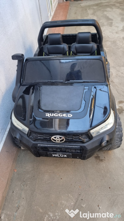 Masinuta copii 4x4