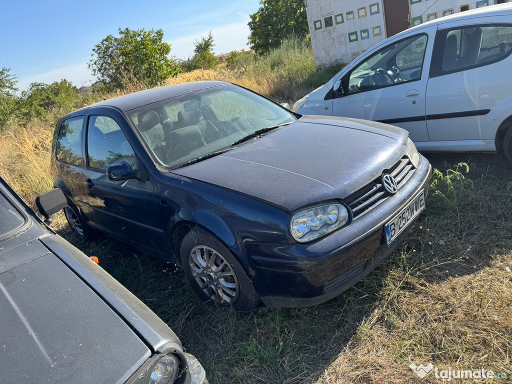 Dezmembrez golf 4 1.4 benzină