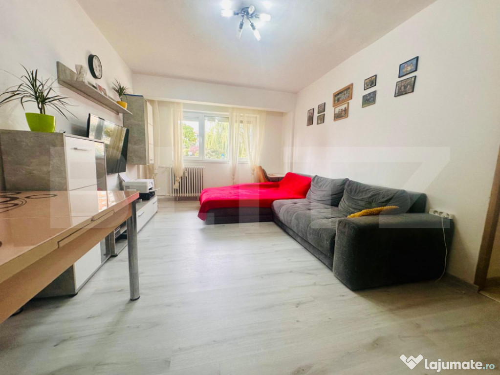 Apartament cu 4 camere semidecomandat, Calea Aradului, 83mp