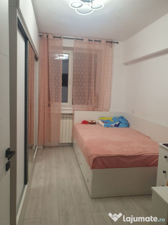 Apartament de 3 camere ( Metrou )-Tineretului
