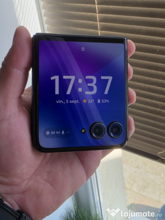 MOTOROLA RAZR 50 ULTRA IN GARANTIE