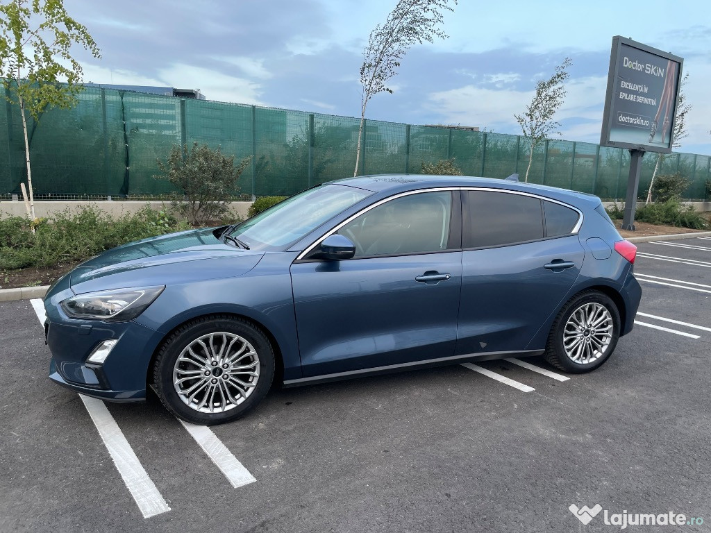 Ford Focus MK4 Titanium Business, 77000km, cutie automata