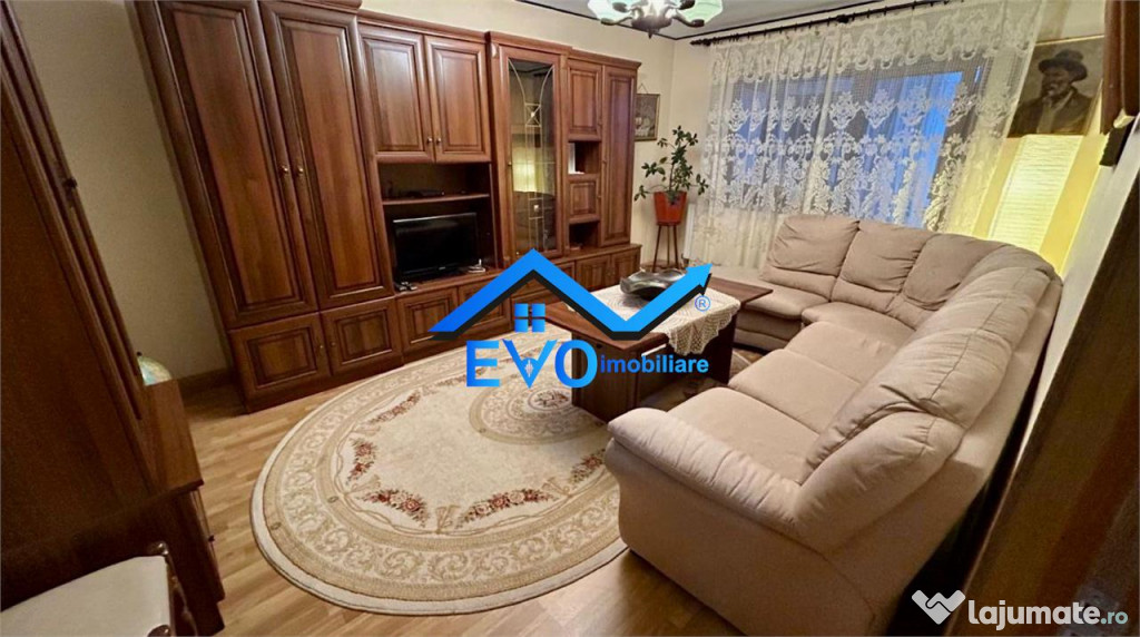 Apartament cu 3 camere, 2 bai, decomandat, zona Bd. Independ