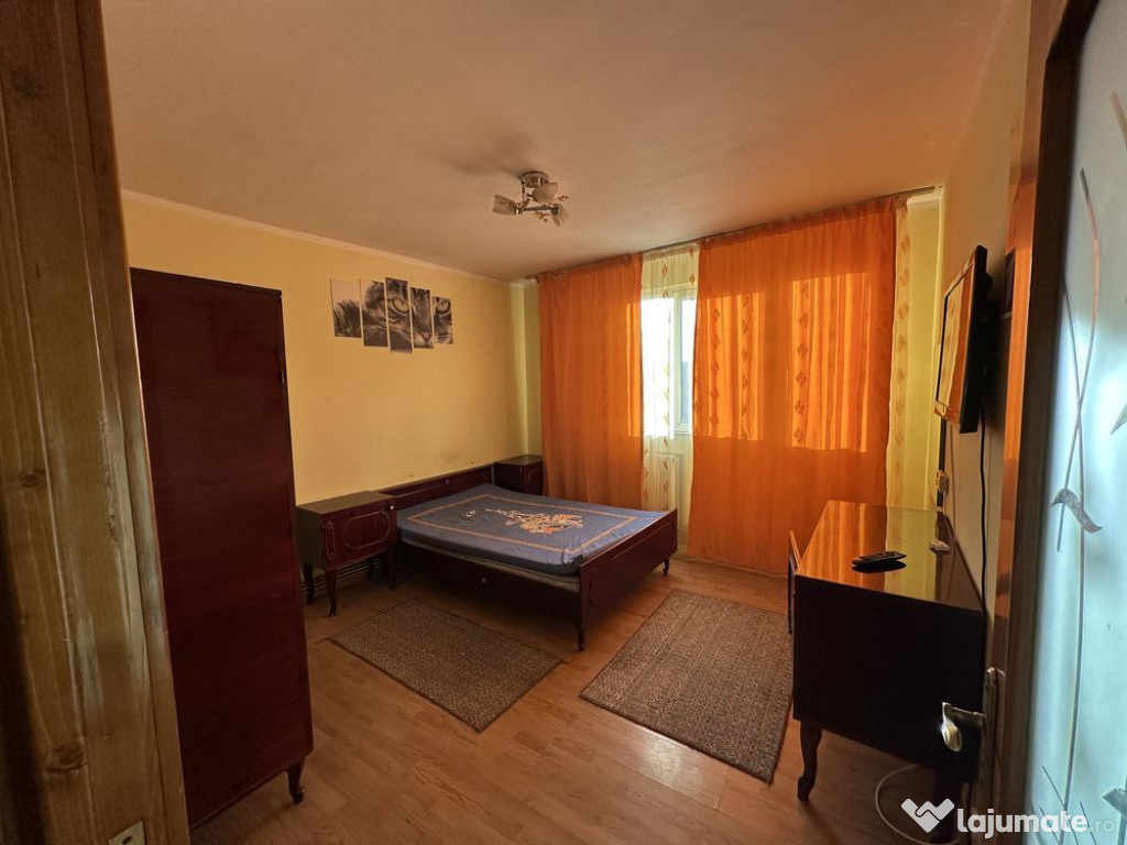 Apartament, 3 camere, Micro 13B