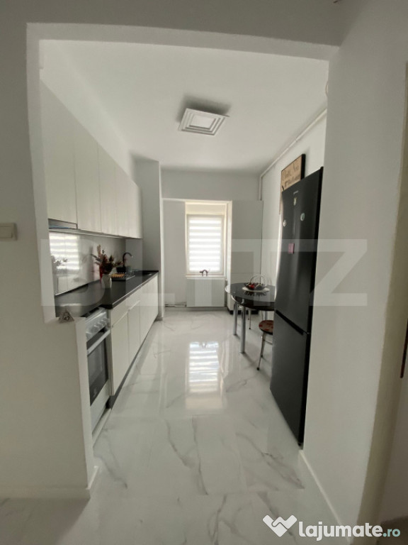 Apartament cu 2 camere, 60 MP, parcare, Zona Ultracentrala
