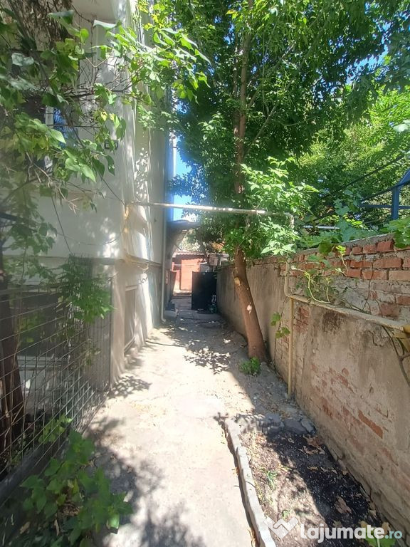 Apartament in vila 2 camere