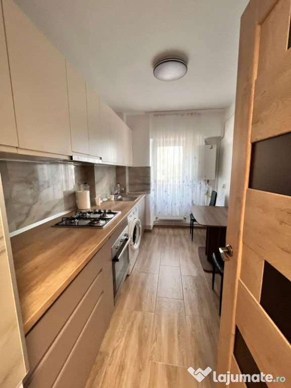 Apartament 2 cam dec, Păcurari Alpha Bank, 500 euro