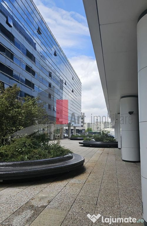 Penthouse Cu Terasă Imensă de 143 mp ,Utilă 114 mp si ...