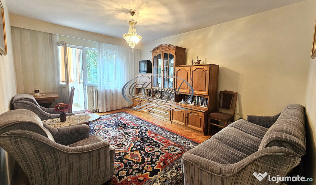Apartament de vanzare cu confort sporit pe strada Parang, Ma