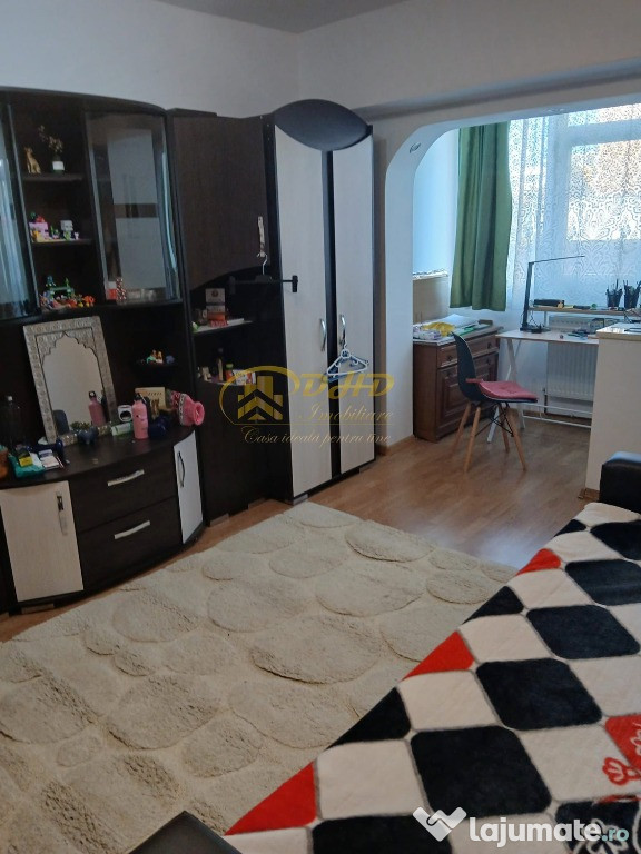Apartament 2 camere decomandat in Pacurari