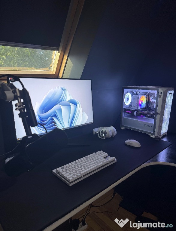 Setup Gaming | PC RTX 4060 | Periferice Logitech Pro