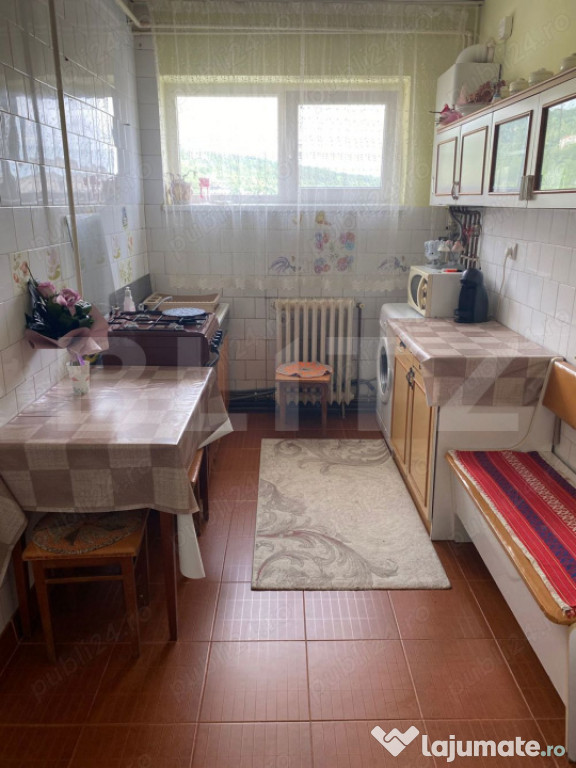 Apartament 2 camere, decomandat, 49mp, balcon, boxǎ, Grigor