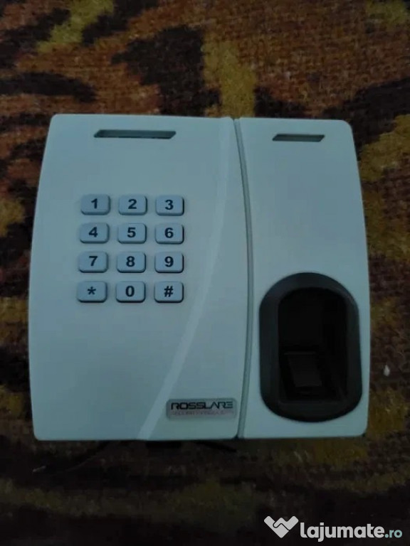 Controller control acces cu cititor amprenta Rosslare AYC-W6500
