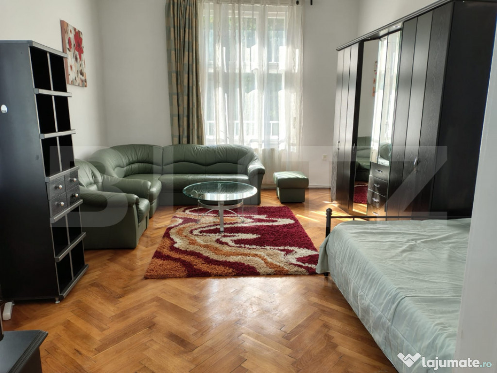 Apartament cu 3 camere, 76 MP, zona UMF