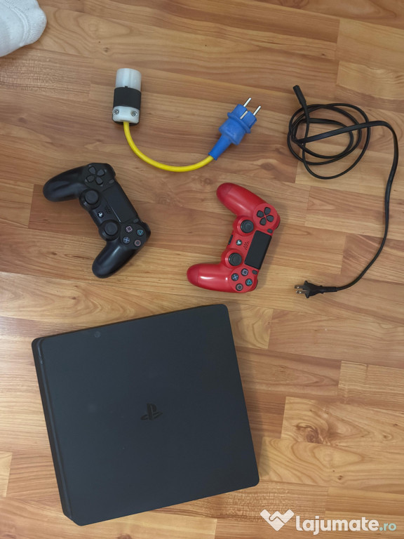 PlayStation 4 Slim