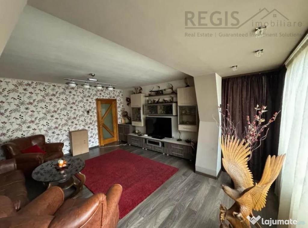 Apartament cu 3 camere, cartier Noua