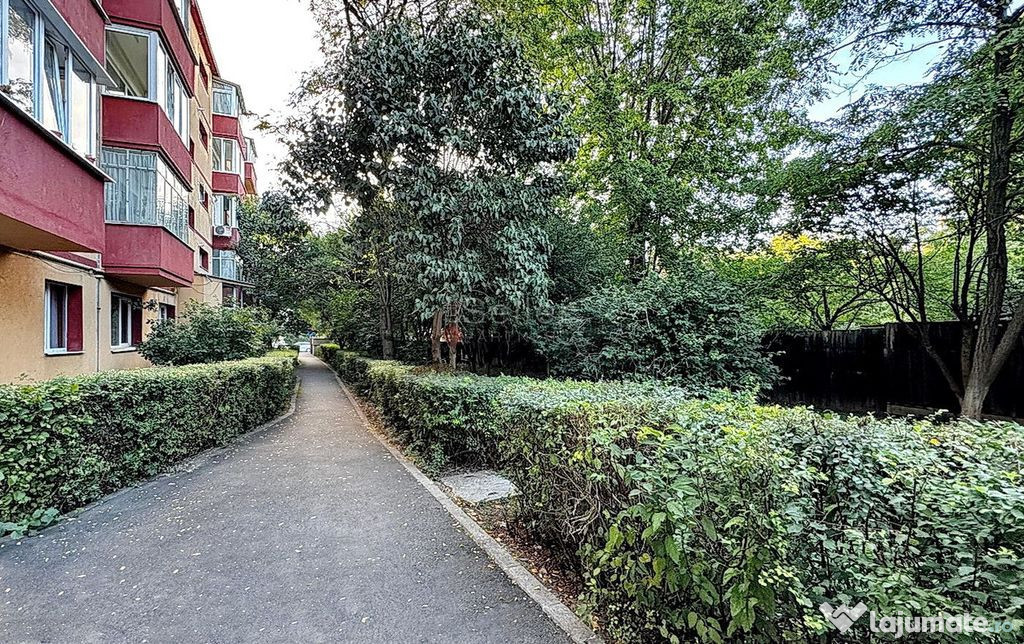 Acces facil | Orientare Sudica;