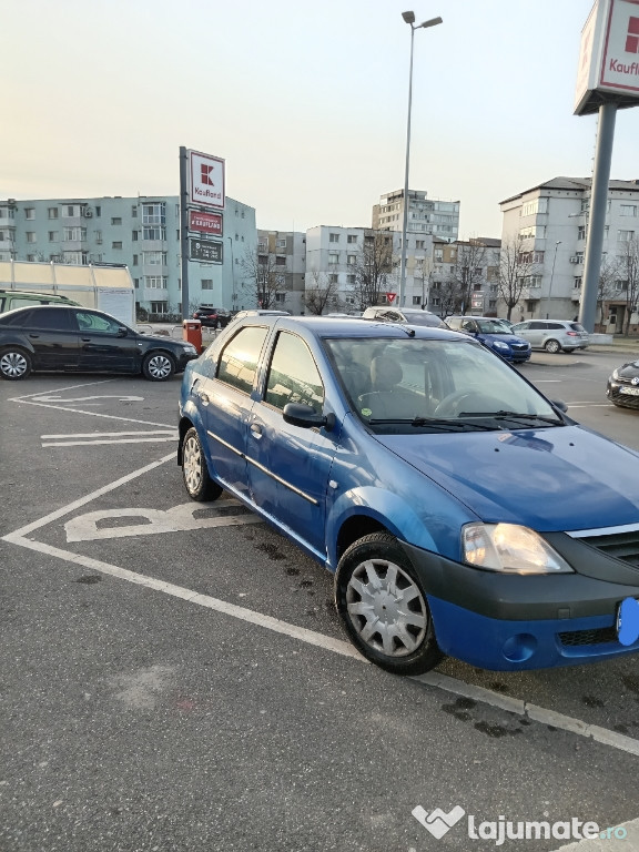 Vand Dacia Logan