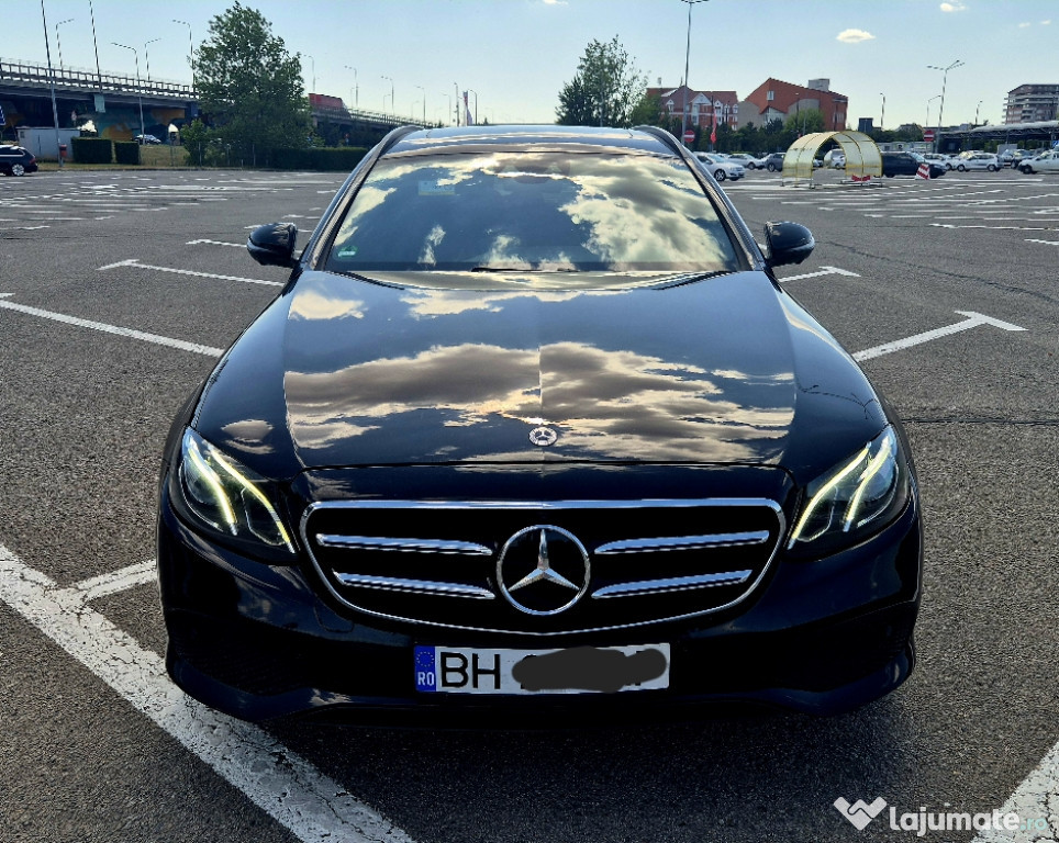 Vând Mercedes E class W213