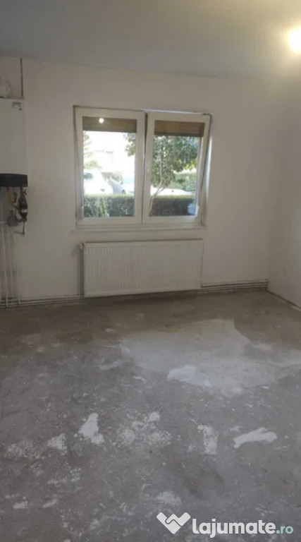Apartament 2 camere, semidecomandat - zona Centru Istoric