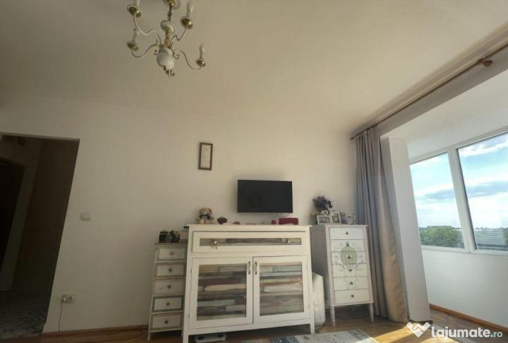 Tineretului sincai etaj 7 cu boiler