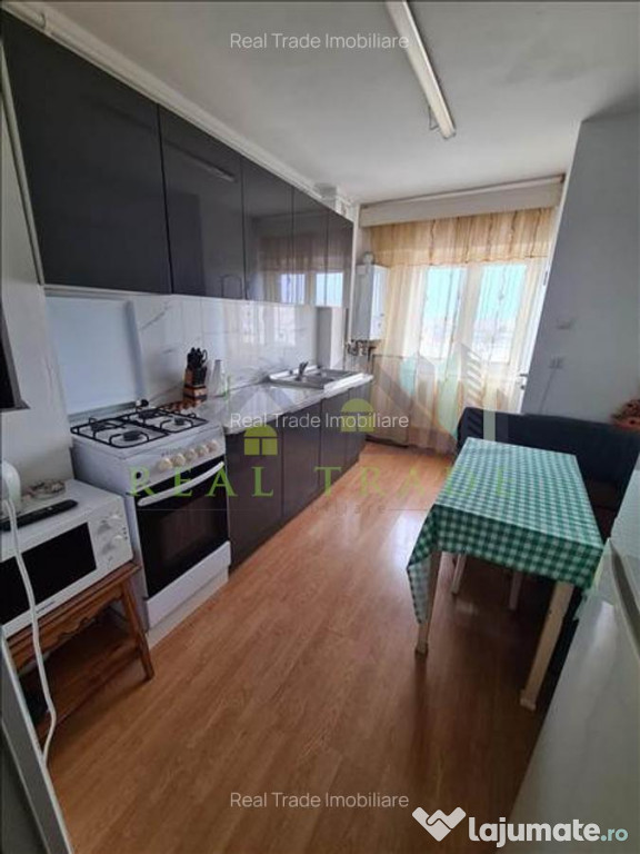 Apartament 3 camere decomandat zona Judetean,