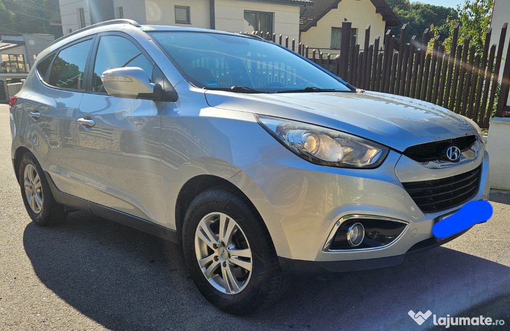 Hyundai ix35 2011 – 2.0 diesel, 184 CP – SUV robust, negociabil