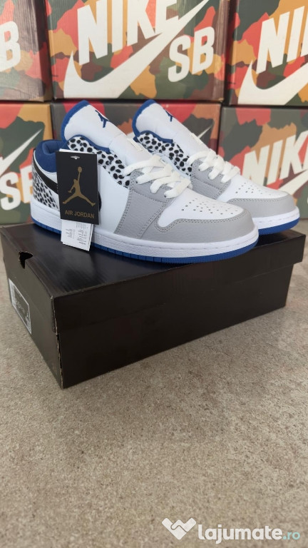 Jordan 1 True blue