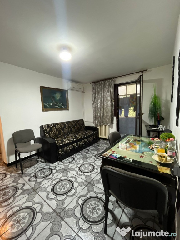2 Camere - Piata Progresu - Etaj intermediar