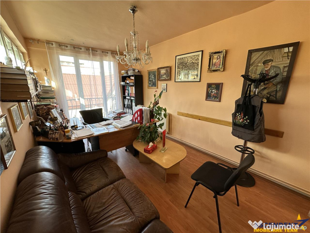 FILM3D! Casa multifunctionala, recomandata si pentru cabinet