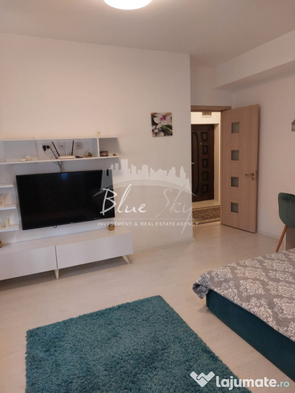 Campus -Studio decomandat cu bucătărie separată, loc de