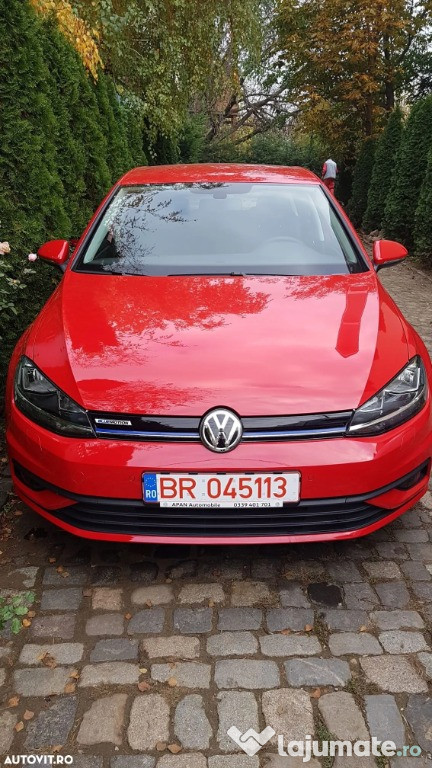VOLKSWAGEN GOLF VIII - 2020