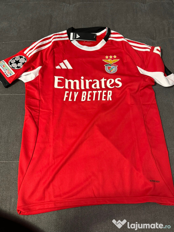 Tricou fotbal nou