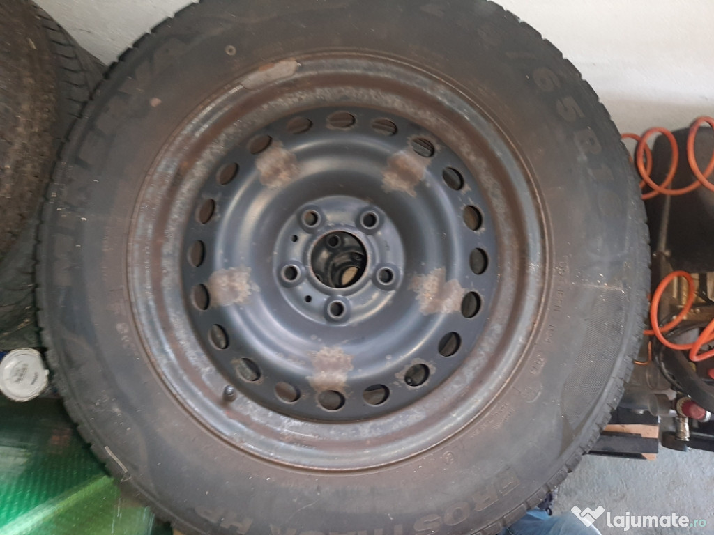 Rotii nissan Qashqai 215/65/16