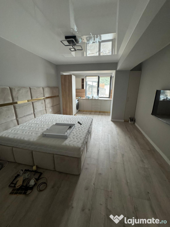 Copou- Apartament 1 camera-Prima inchiriere+ loc de parcare